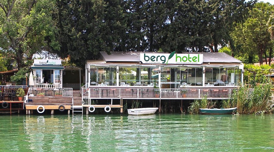 Berg Hotel logo