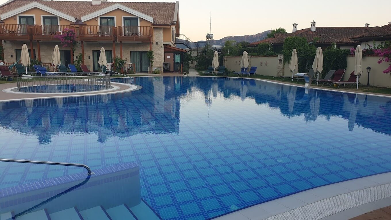 Dalyan Live Spa Fitness logo